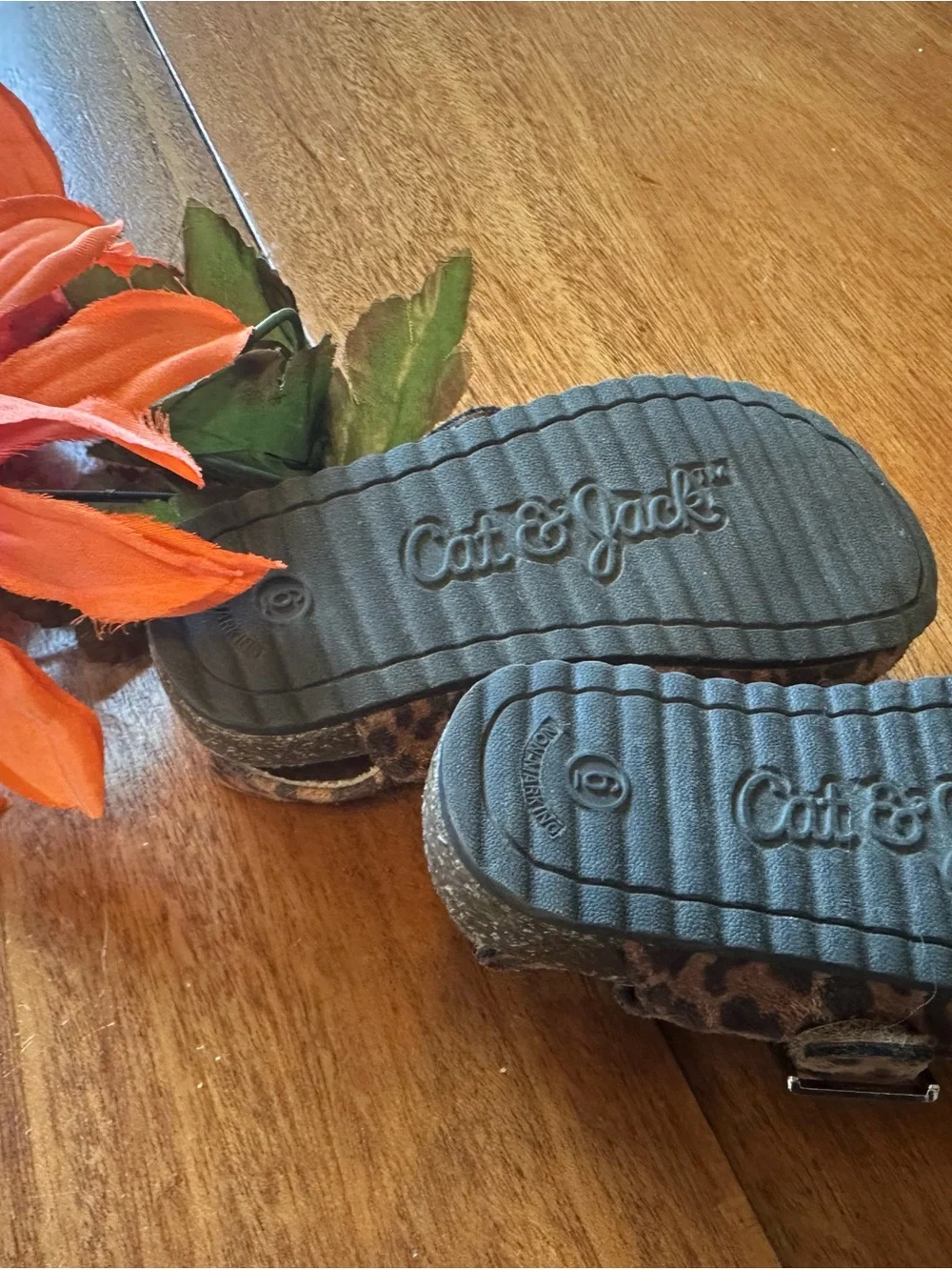 Cat & Jack Leopard Print Buckle Clogs in Brown